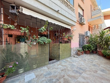 Foto Appartamento in via Spano, Quartu Sant'Elena di 75 m² con 3 locali