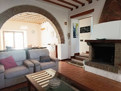 Foto Case semi ndipendenti in MELANO, Fabriano Melano di 95 m² con 5 locali