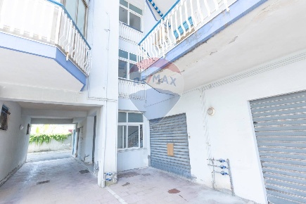 Foto Appartamento in via Enrico Toti, Acireale di 70 m² con 3 locali