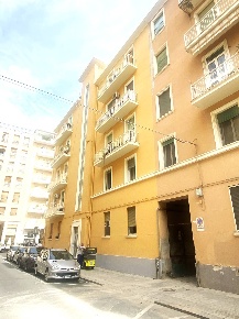 Foto Appartamento a Cagliari di 100 m² con 3 locali in vendita