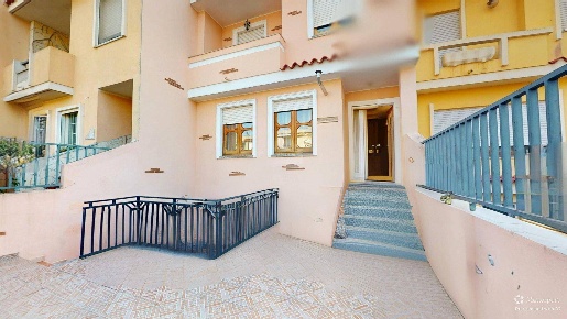 Foto Villa a schiera in Via Finlandia, Quartu Sant'Elena Quartu di 140 m²