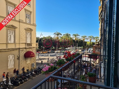 Foto Appartamento in Via Carlo Meyer, Livorno Accademia - Terrazza Mascagni