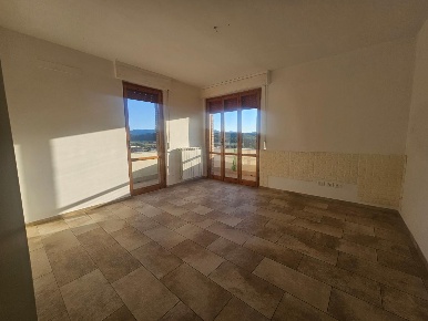 Foto Appartamento a Collesalvetti Centro di 110 m² con 6 locali in vendita