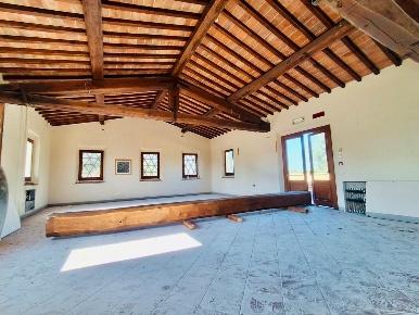 Foto Appartamento a Cerreto Guidi di 100 m² con 5 locali in vendita