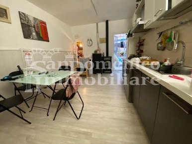 Foto Appartamento a Cascina Centro di 90 m² con 4 locali in vendita