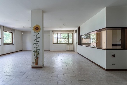 Foto Ufficio a Vinci Spicchio-sovigliana di 170 m² con 5 locali in vendita