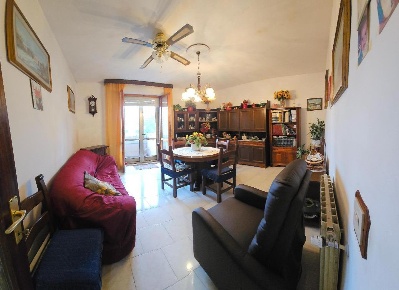 Foto Appartamento a Collesalvetti Centro di 94 m² con 6 locali in vendita