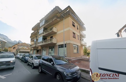 Foto Appartamento in VIa Carriona, Carrara Centro di 95 m² con 4 locali