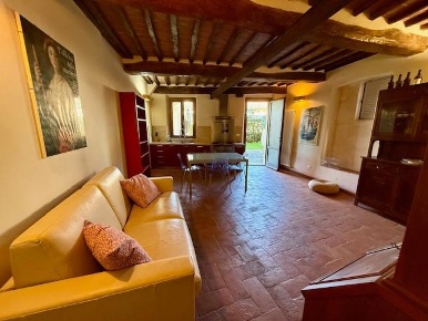 Foto Appartamento a Siena San Marco - Tufi di 100 m² con 5 locali