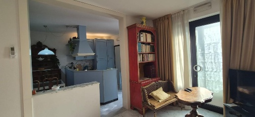 Foto Appartamento a Viareggio Centro di 100 m² con 4 locali in vendita