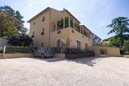 Foto Villa unifamiliare a Casciana Terme Lari Cevoli di 773 m² con 1 locali