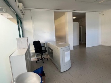 Foto Locale commerciale a Massa Bondano - Partaccia di 62 m² con 3 locali