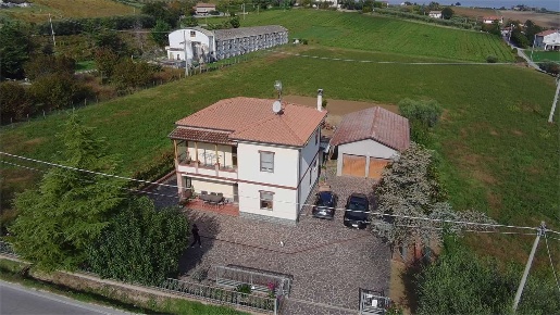 Foto Villa unifamiliare in Via Montalbano 1528, Santarcangelo di Romagna