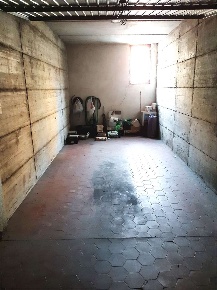 Foto Box a Cairo Montenotte di 14 m² con 1 locali in vendita