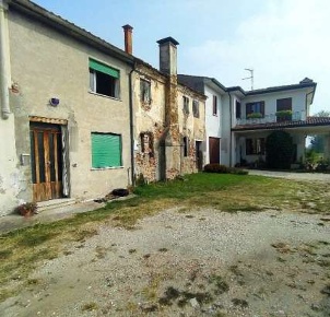 Foto Appartamento in Via Canevare, Ospedaletto Euganeo Centro di 230 m²