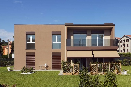 Foto Appartamento in Via Matteotti, Guanzate Centro di 150 m² con 4 locali