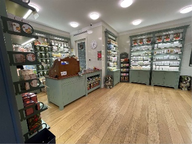 Foto Attività commerciale a Rovereto di 40 m² con 2 locali in vendita