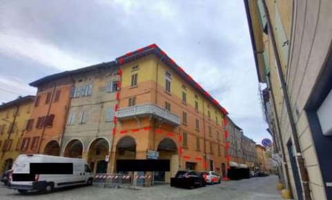 Foto Appartamento in Via Felice Cavallotti  3, Sassuolo Centro di 730 m²
