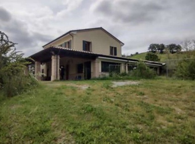 Foto Negozio in Via Provinciale Uso, Borghi di 33581 m² con 1 locali