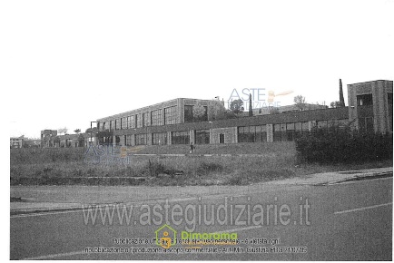 Foto Ufficio a Pistoia di 85 m² con 4 locali in vendita