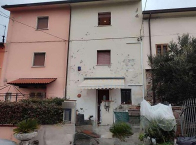 Foto Appartamento in Via Peretola, Monsummano Terme Cintolese di 120 m²