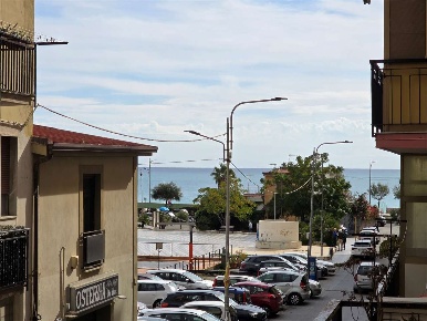 Foto Appartamento in Via Vibo Valentia, Catanzaro Catanzaro Lido di 136 m²