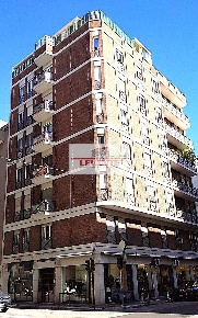 Foto Ufficio in VIA ANDREA DA BARI, Bari Murat di 60 m² con 2 locali