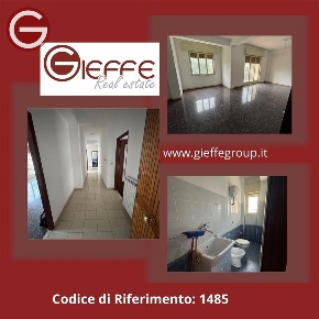 Foto Appartamento a Taurianova Centro di 158 m² in vendita