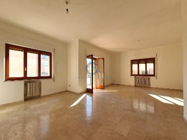 Foto Appartamento in Viale Pio X 228, Catanzaro Stadio - Pontepiccolo