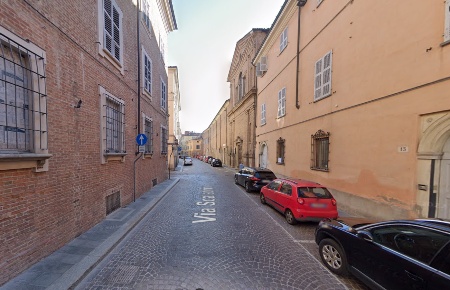 Foto Ufficio a Piacenza Centro Storico di 105 m² con 5 locali in affitto
