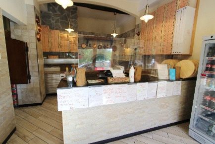 Foto Attività commerciale in Via Mameli 254, Rapallo Sant'Anna di 60 m²