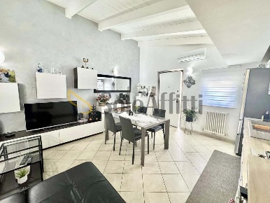 Foto Appartamento in Via G. Spataro 69, Tortoreto Tortoreto Lido di 80 m²