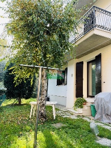 Foto Villa bifamiliare in VIA MONTEROTONDO, Ravenna Vicoli - Redentore
