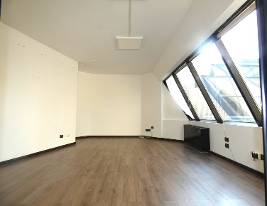 Foto Ufficio in Corte Lambruschini, Genova Foce di 55 m² con 2 locali