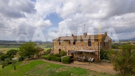 Foto Appartamento in Località Monte Cucco snc, Cinigiano di 89 m²