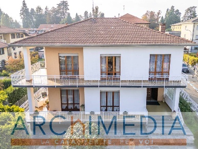 Foto Casa indipendente in Via Antelami Benedetto, Olgiate Comasco Tavernola