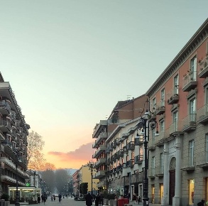 Foto Locale commerciale in corso vittorio emanuele, Avellino di 100 m²