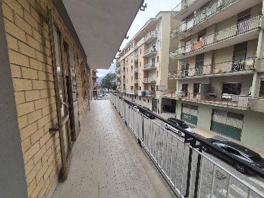 Foto Appartamento in via cesare uva, Avellino di 150 m² con 5 locali