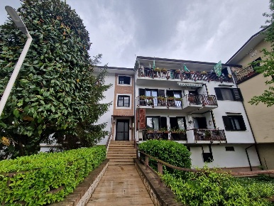 Foto Appartamento in via rivarano, Monteforte Irpino di 160 m² con 4 locali