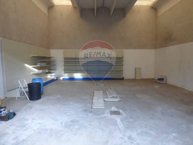 Foto Capannone industriale in via motta di sotto, Brissago-Valtravaglia