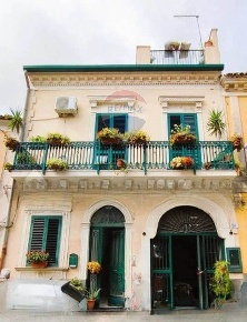 Foto Locale commerciale in Via Vittorio Emanuele, Motta Sant'Anastasia