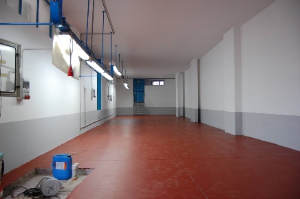 Foto Capannone industriale in via agli avelli, Canosa di Puglia di 250 m²