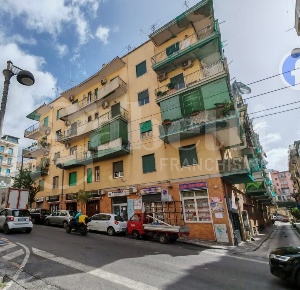 Foto Appartamento in Via LIBERTA' IV TRAVERSA A DESTRA 1, Portici di 75 m²