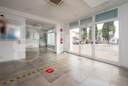 Foto Laboratorio in Via Carducci 82, Rovigo Centro Storico di 383 m²