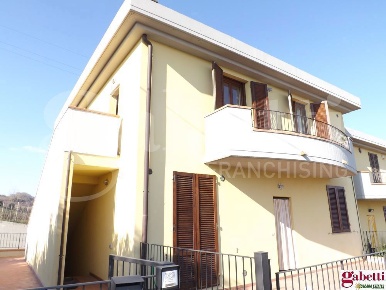 Foto Appartamento a San Gimignano di 83 m² con 4 locali in vendita