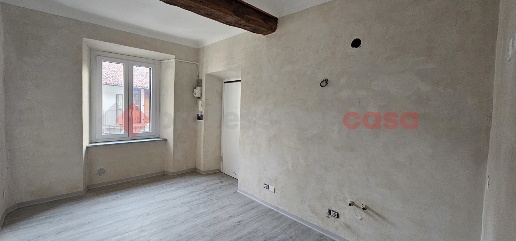 Foto Appartamento in silvio pellico, Pinerolo Centro Storico di 55 m²