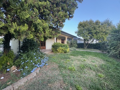 Foto Casa indipendente in Via MATTEOTTI 1, Pojana Maggiore Poiana Maggiore