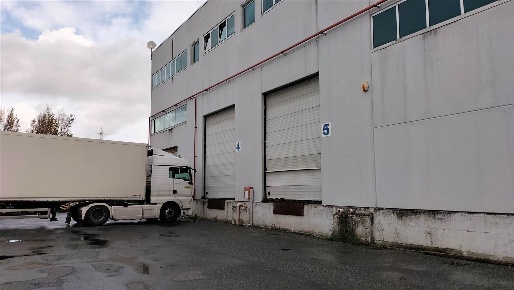 Foto Capannone industriale a Livorno Shangai di 1500 m² con 1 locali