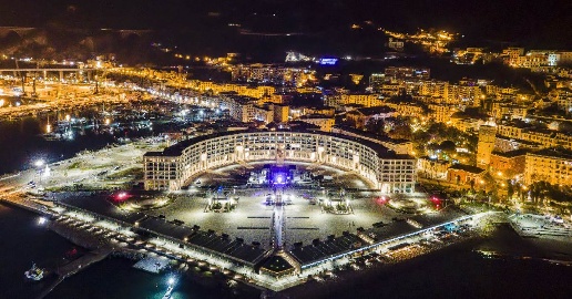 Foto Appartamento in via alfonso alvarez, Salerno di 80 m² con 2 locali