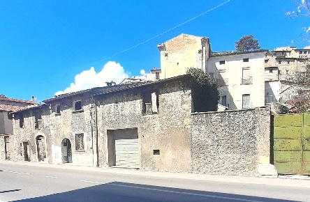 Foto Casa indipendente in Strada Statale 5, Scurcola Marsicana Centro